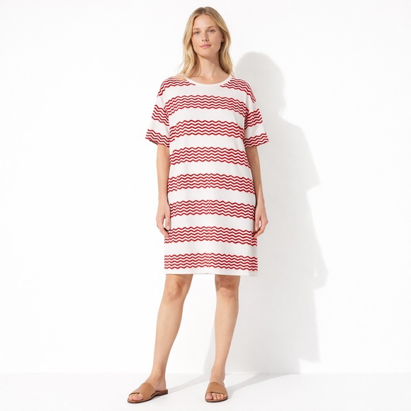 Oliver Bonas Dresses & Skirts - Oliver Bonas Red & White Wavy  Striped Oversized T-Shirt Dress Size 14 Staple